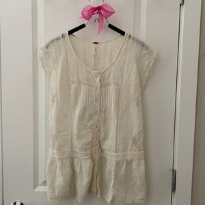 🤍FREE PEOPLE LACE TRIM TOP 🤍